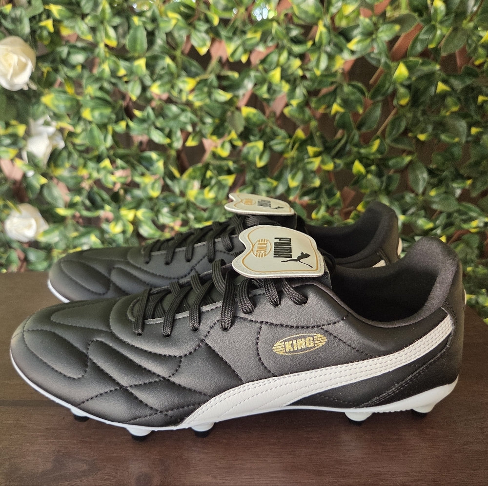 Mens US Sz 10 Puma King Top Firm Ground Soccer Cleat Shoe Black White Gold EU 43